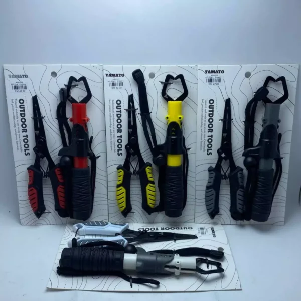 my-11134207-7r98w-ly3bg5glmt541a.webp Random YAMATO Fish Lip Grip and Plier